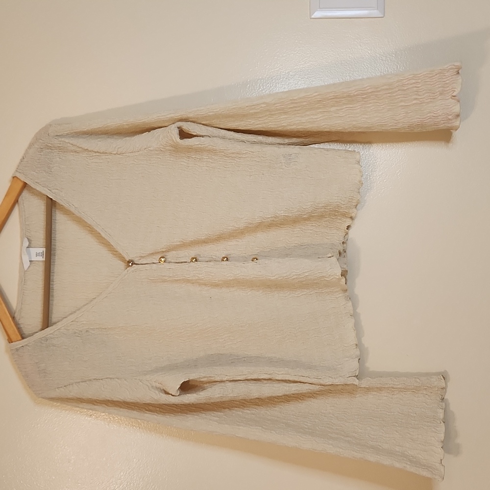 H&M Cream Textured Knit Top